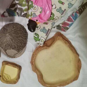 Reptile Set 2:  Exo Terra bowl & pond & hidin house + others